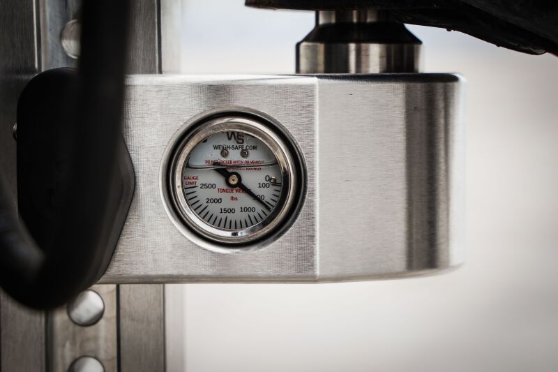 Weigh Safe 6in Drop Hitch w/Built-in Scale & 3in Shank (10K/21K GTWR) - Aluminum